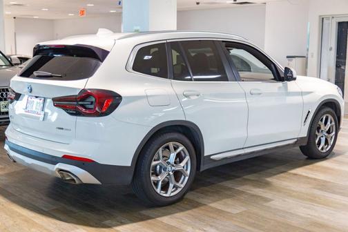 2023 BMW X3 sDrive30i