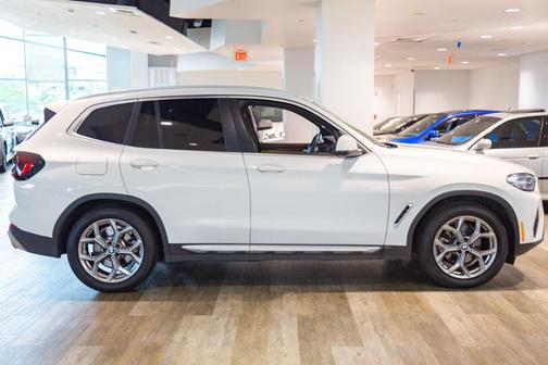 2023 BMW X3 sDrive30i