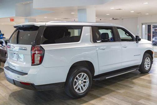 2021 Chevrolet Suburban LT