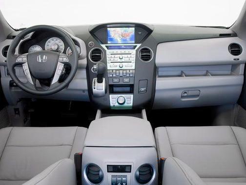 Gray 2010 Honda Pilot EX-L