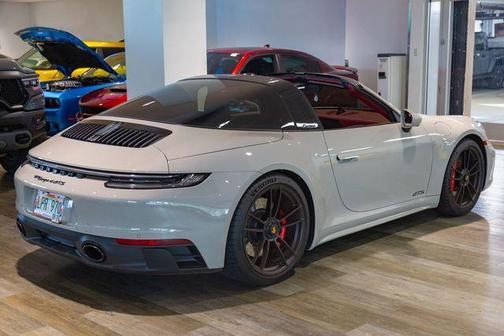 2024 Porsche 911 Targa