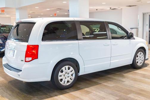 2014 Dodge Grand Caravan AVP/SE