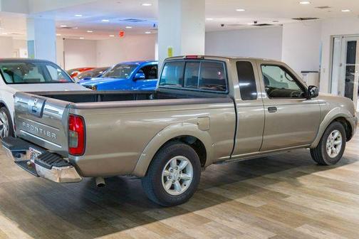 2004 Nissan Frontier XE King Cab