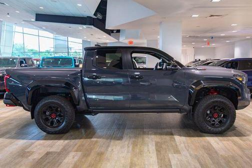 2024 Toyota Tacoma Hybrid HYBRID