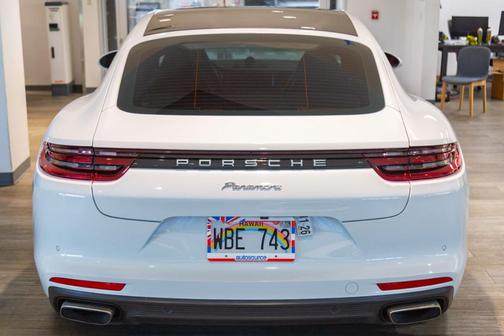 2020 Porsche Panamera 4