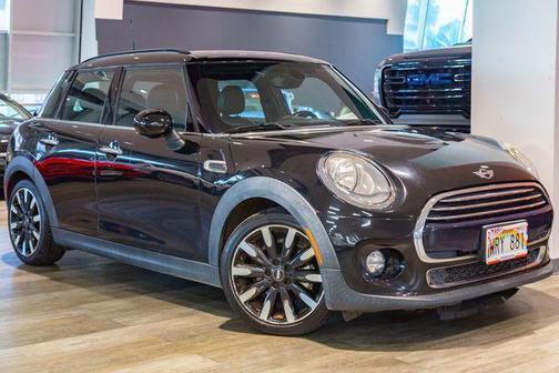 2016 MINI Hardtop Cooper