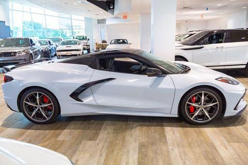 2020 Chevrolet Corvette Stingray w/2LT