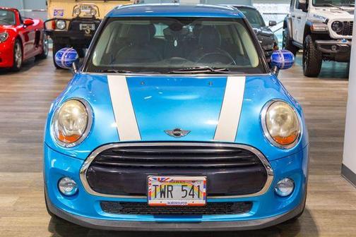 2017 MINI Hardtop Cooper