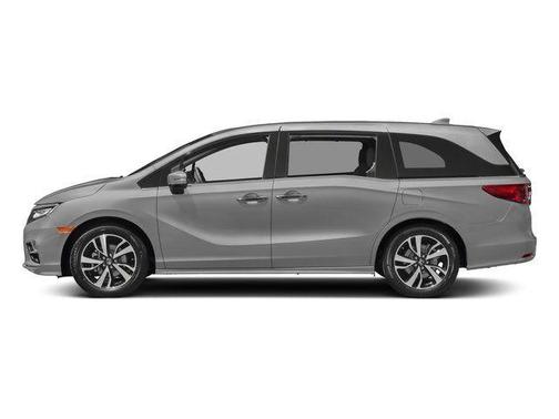 White Diamond 2018 Honda Odyssey Elite