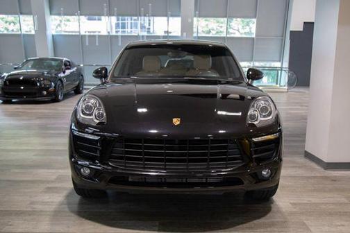 Black 2017 Porsche Macan Base