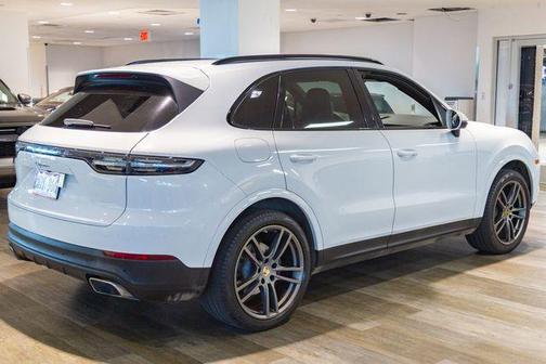 2020 Porsche Cayenne Base
