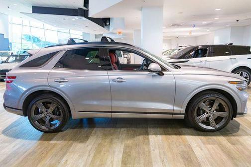 2023 Genesis GV70 2.5T