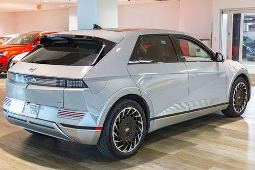 2022 Hyundai IONIQ 5 Limited