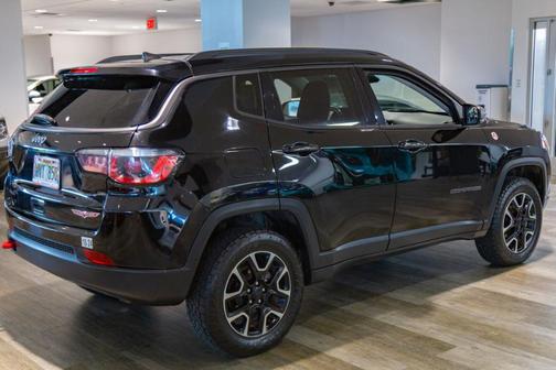 Diamond Black 2019 Jeep Compass Trailhawk