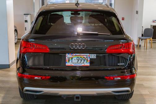 2018 Audi Q5 2.0T Premium Plus