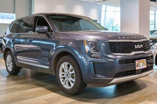 Gray 2022 Kia Telluride LX