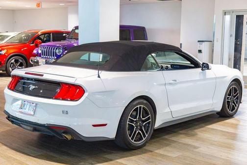 2022 Ford Mustang EcoBoost Premium