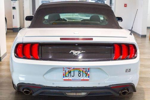 2022 Ford Mustang EcoBoost Premium