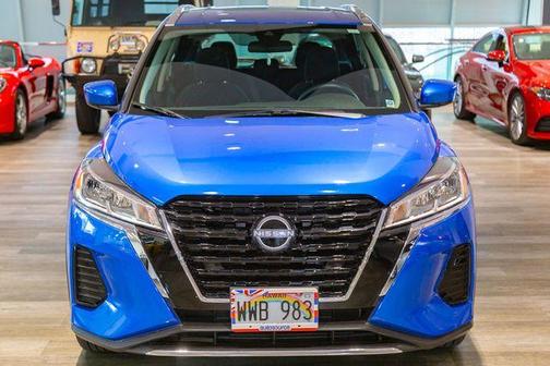 2023 Nissan Kicks SV