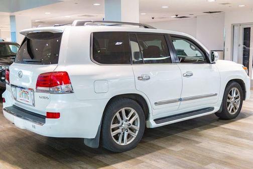 2013 Lexus LX 570 Base