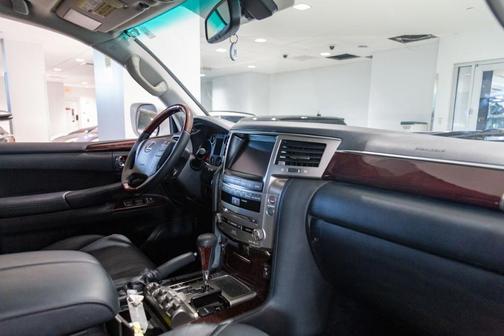 2013 Lexus LX 570 Base