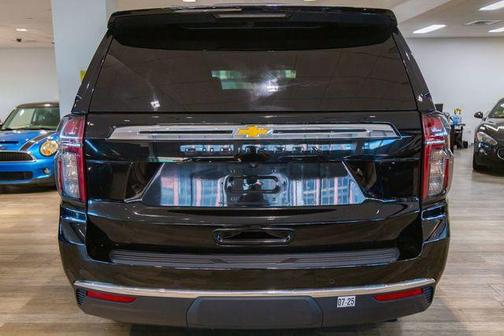 2023 Chevrolet Suburban LS