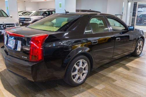2005 Cadillac CTS Base