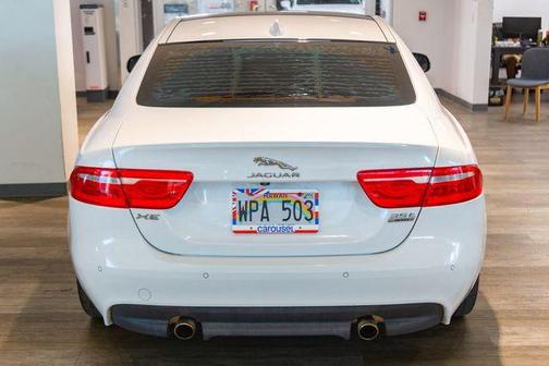 2017 Jaguar XE 35t Premium