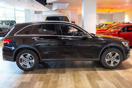 2018 Mercedes-Benz GLC 300 Base