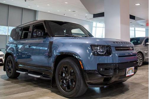 2023 Land Rover Defender 110 X-Dynamic SE
