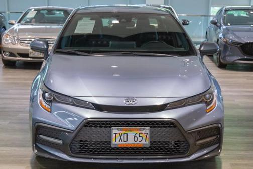 CELESTITE 2020 Toyota Corolla SE