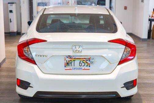 White 2017 Honda Civic EX