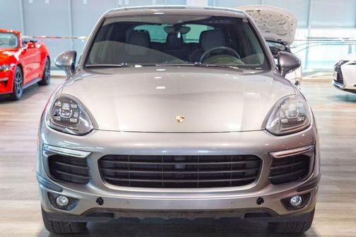 2016 Porsche Cayenne Base