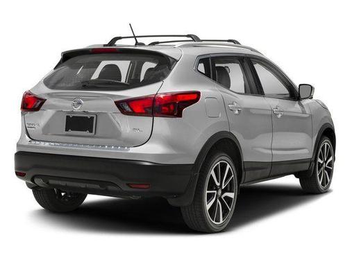 Brilliant Silver 2017 Nissan Rogue Sport SL