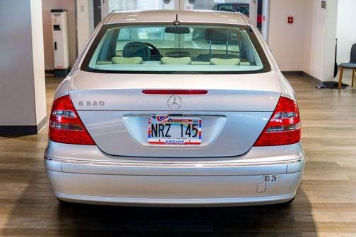 2005 Mercedes-Benz E-Class E 320