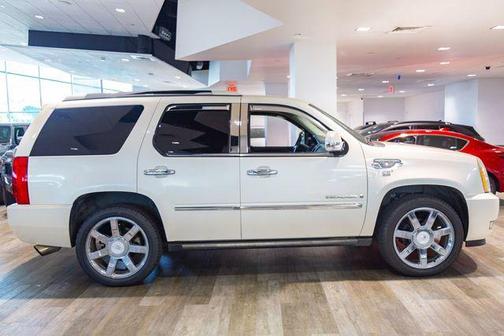 2009 Cadillac Escalade Base