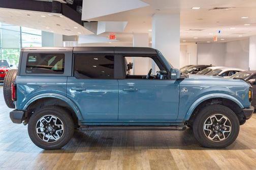 2021 Ford Bronco Outer Banks