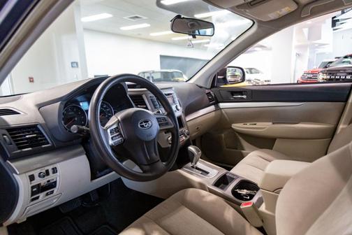 Twilight Blue Metallic 2014 Subaru Outback 2.5i