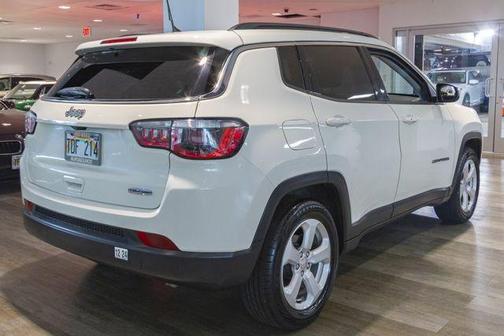 White Clearcoat 2017 Jeep Compass Latitude