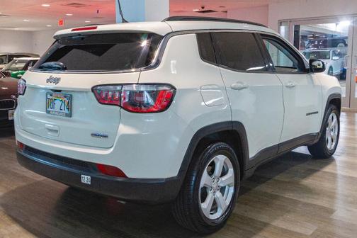 White Clearcoat 2017 Jeep Compass Latitude