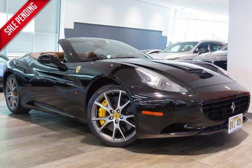 2010 Ferrari California Base