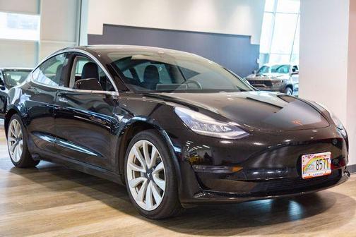2018 Tesla Model 3 AUDIO