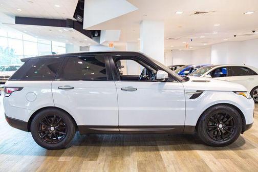 Yulong White 2016 Land Rover Range Rover Sport Supercharged SE