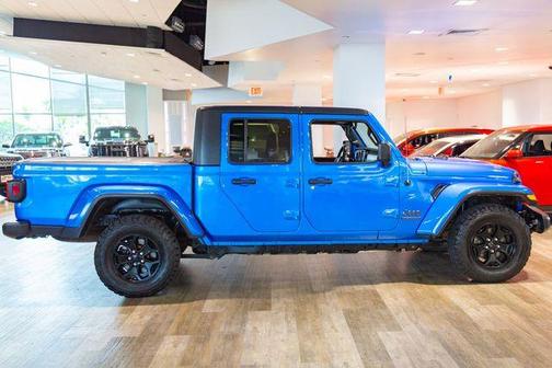 Hydro Blue Pearlcoat 2021 Jeep Gladiator Sport
