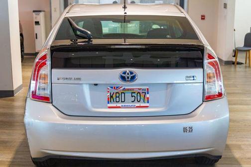2013 Toyota Prius 3