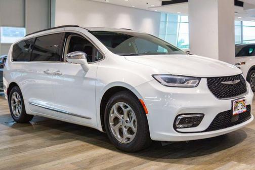 2022 Chrysler Pacifica Limited