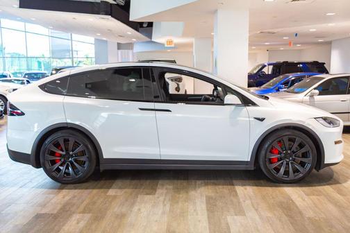 Pearl White Multi 2023 Tesla Model X Plaid