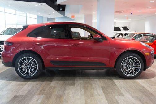 Impulse Red Metallic 2015 Porsche Macan S