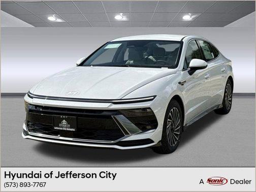 2025 Hyundai SONATA Hybrid SE