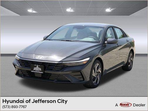 2025 Hyundai ELANTRA SEL